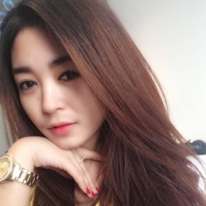 Dinda Permata