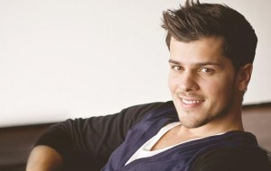 Mickael Carreira