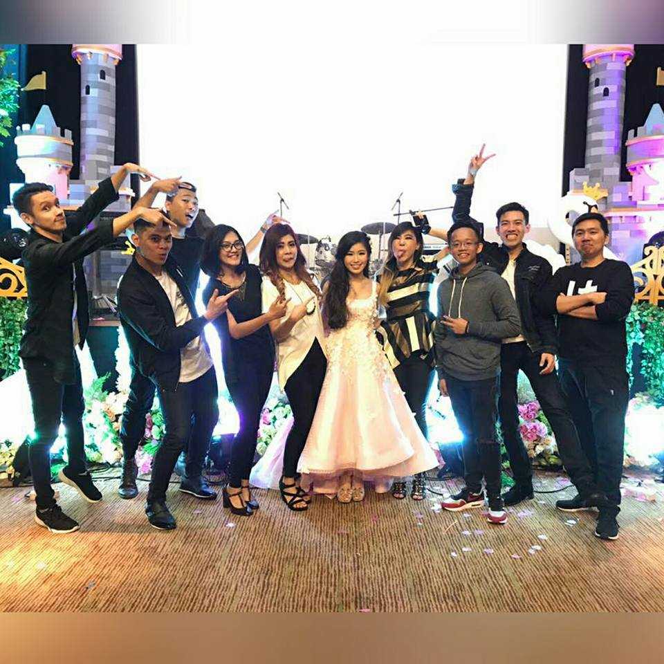 Sound Of Praise From Indonesia Popnable I think i have been running sound since i was about 8 years old. sound of praise from indonesia popnable