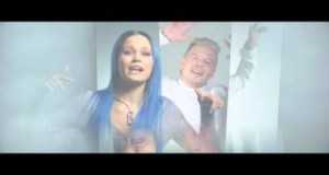 Lähtisitkö Music Video