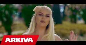 Je Larg Musik-Video