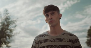 Llamada Muziki wa video