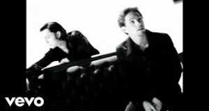 Truly Madly Deeply Bhidio Ciùil