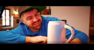 Eieieiei Musiek video
