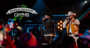 Estilo Country Music Video