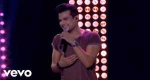 Cuidando De Longe Video musical