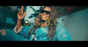 Small Girl Big God (Sgbg) Video musik