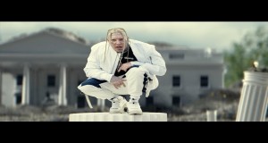 Dirty Money Glasbeni video
