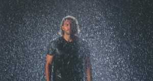 Summer Rain Müzik video