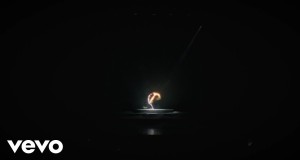 Monstruo Music Video