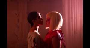 Es Real Music Video