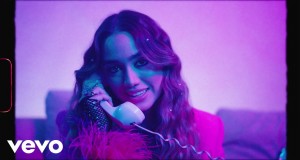 ¿Cómo Es Que Tú? Vídeo musical