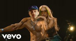 Dejate Llevar Music Video