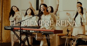 Él Siempre Reina Musik-Video