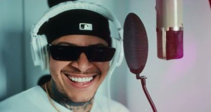 Una Talla Musical Musikvideo