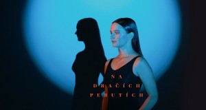 Na Dračích Perutích Музыкалық бейне