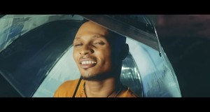 N'abandonne Pas Musiek video