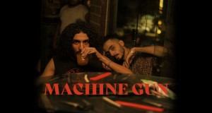 Machine Gun Vidjo Mużikali