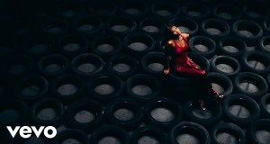 C'est Toi Music Video