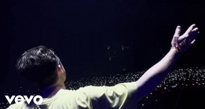 Paradise Clip musical