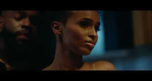 Sorry Not Sorry Clip musical