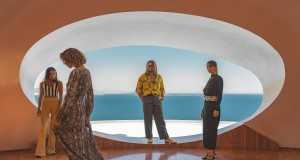 Haut Standing Music Video