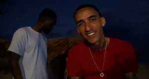 Que Me Importa A Mi Musiikkivideo