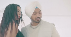 Kylie + Kareena Musik-Video