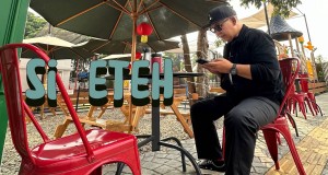 Si Eteh Video musik