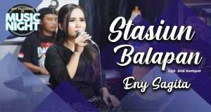 Stasiun Balapan Video Musik