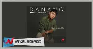 Urip Tanpo Riko Video âm nhạc