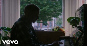 Sunday Musikvideo