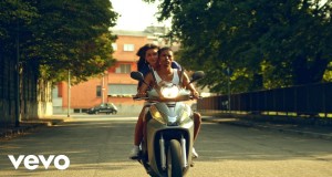 Scappa Da Milano Clip musical