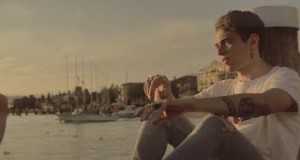 Non Ho Fatto L'università Music Video