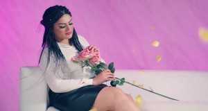 Una Rosa Nel Vento Amashusho yindirimbo
