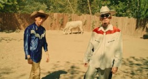 Tori Seduti Music Video