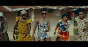 Pouyou Paya Video musicale
