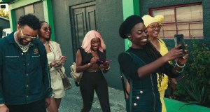 Electric Boogie Musiqa video