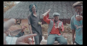 Kama Inakataa Musik Video