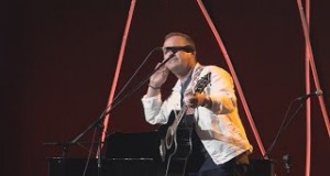 Diena Хөгжмийн видео