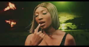 Kodouma Glasbeni video