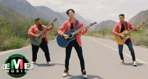 En Esta Vida Music Video
