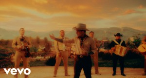 La Ley Del Monte Video Musik