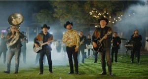 Me Encantaría Video musicale