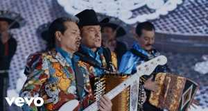 El Arracadas Music Video