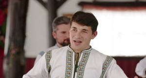 La Crâșma Lui Nea Marin Bidiyon Kiɗa