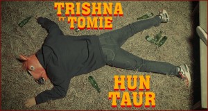 Hun Taur Musik Video