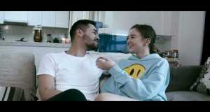 Love Birds Glazbeni video