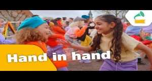 Hand In Hand Hudobné video