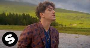 Somebody New (Ecoustic Version) Video musicale